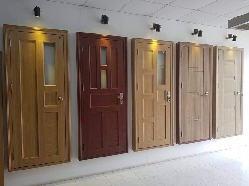 CÓ NÊN SỬ DỤNG CỬA NHÀ VỆ SINH NHỰA CHO NHÀ TẮM HAY KHÔNG