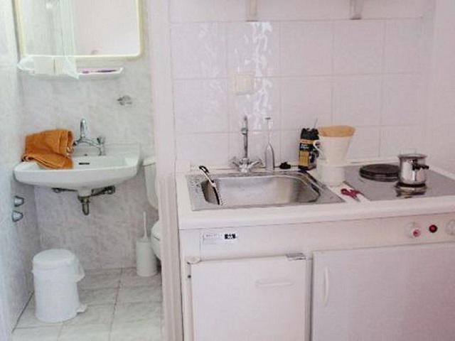 Phong thủy nhà bếp và nhà vệ sinh xung khắc với nhau