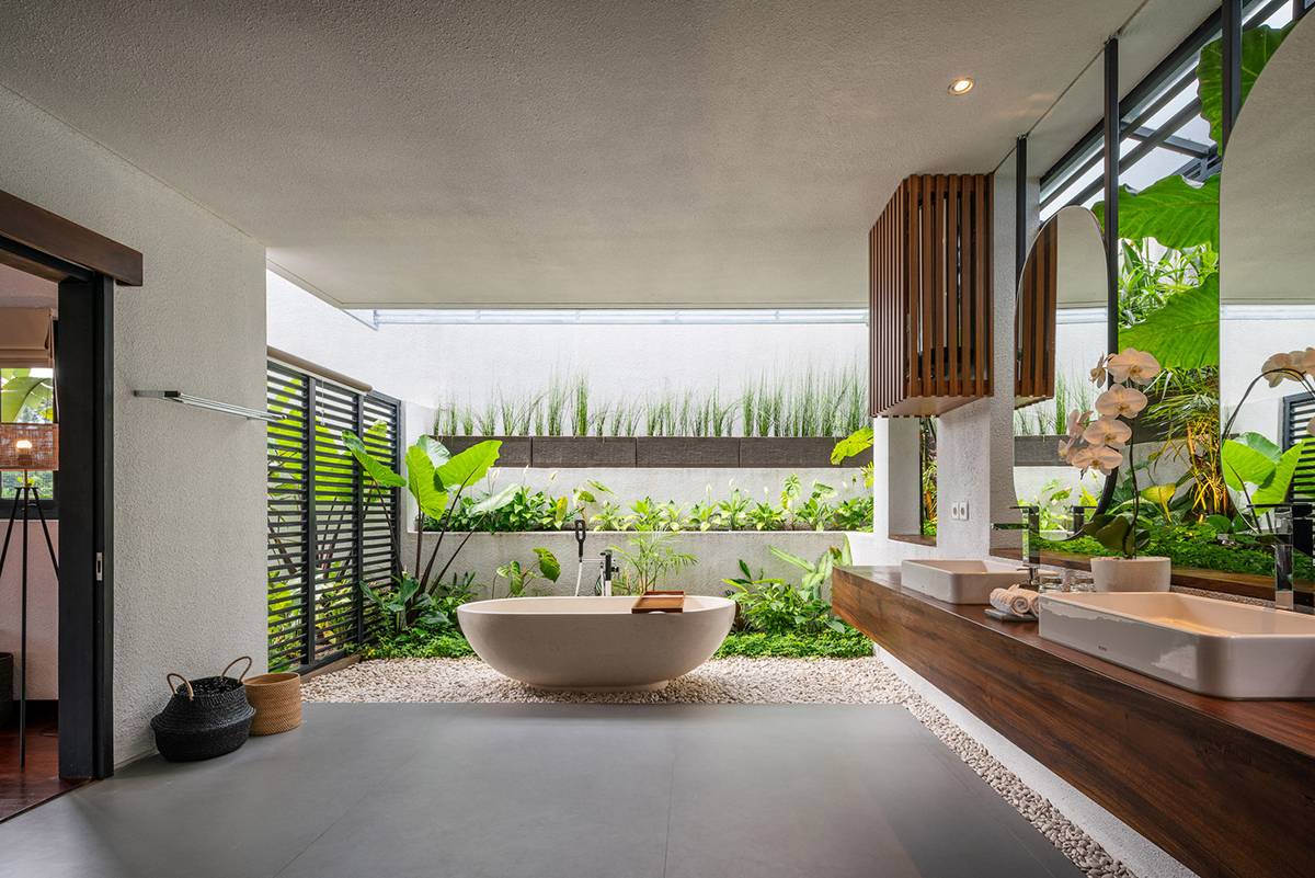 THIẾT KẾ HAY CHO NHÀ TẮM TRÊN SÂN THƯỢNG - TẠI SAO KHÔNG.